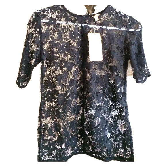 Black lace top. SOLD!