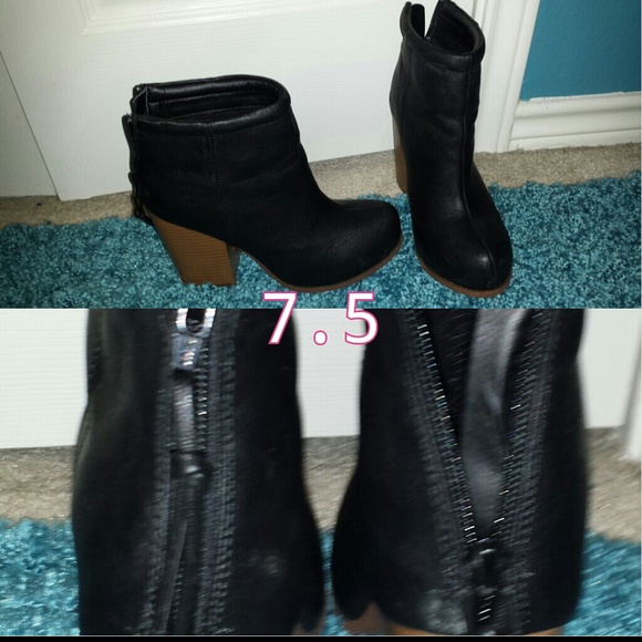 Ankle boots