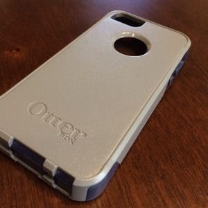 New Otter Box-iPhone 5