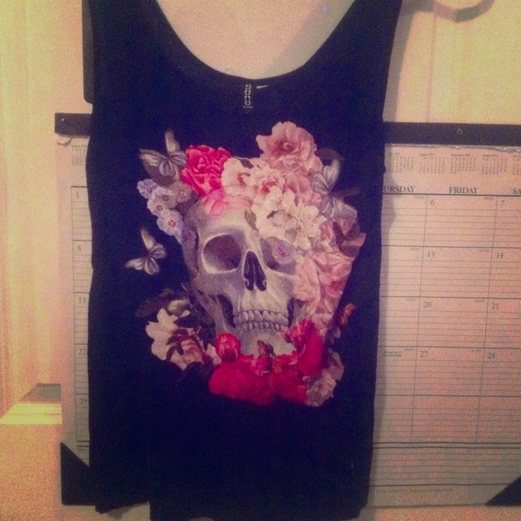 Black floral skull tank