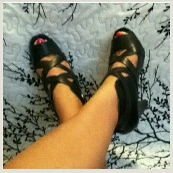 Sexy Madden Girl peep toe bootie