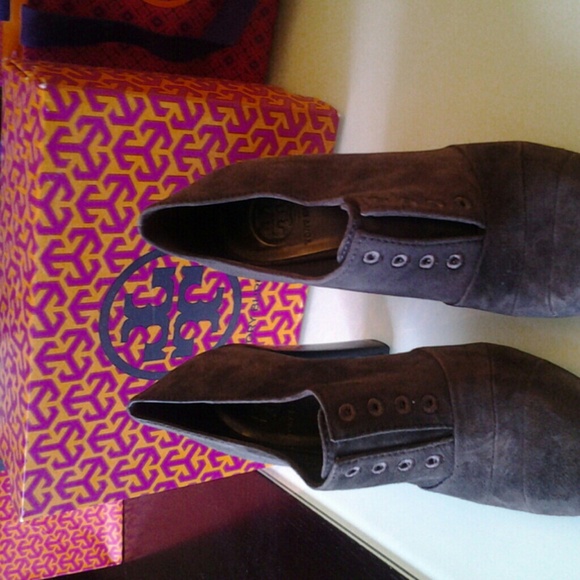Tory Burch Stella Oxford Booties- HOST PICK! 2/25 - Picture 3 of 4
