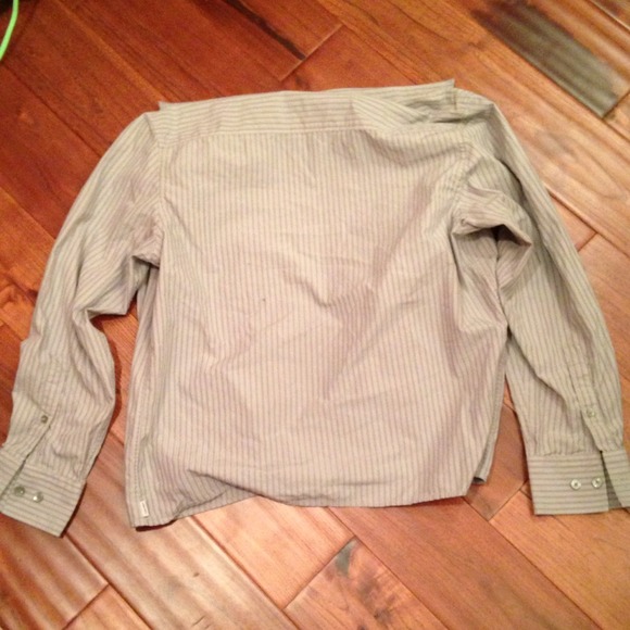 Oversized button down - Picture 2 of 3