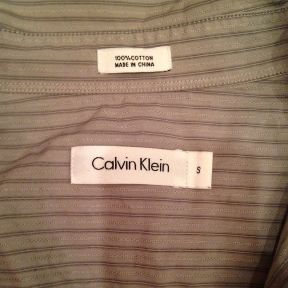 Oversized button down - Picture 3 of 3