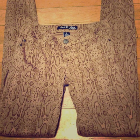 Celebrity Pink print pants stretchy size 3