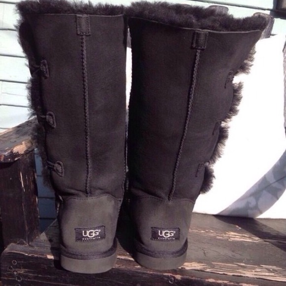 Ugg boots - Picture 2 of 4