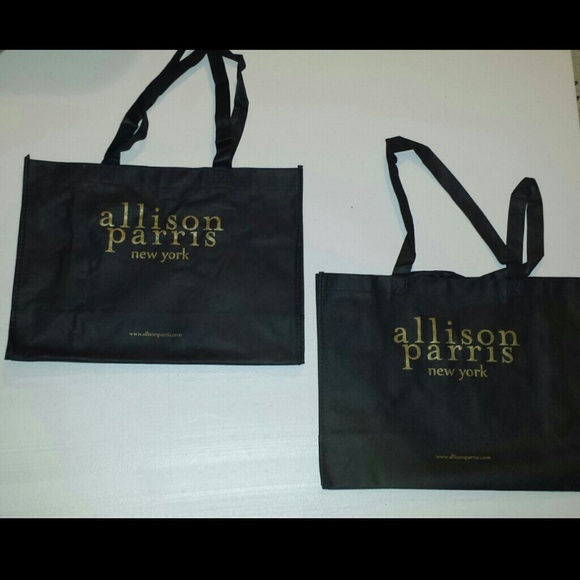 Various brand reusable shopping bags