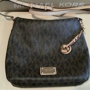Authentic Michael Kors MK cross body
