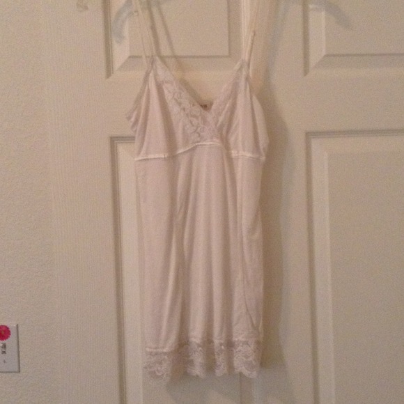 White tank
