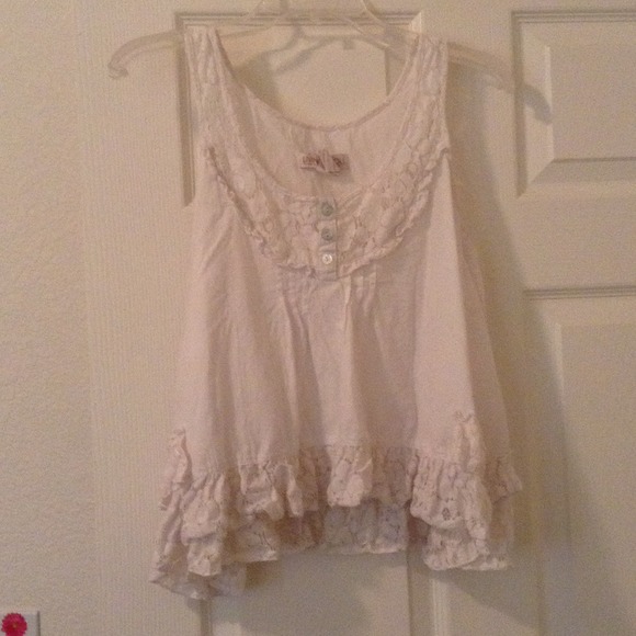White tank
