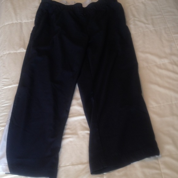 Nike Capri length work-out pants