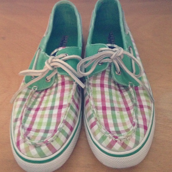 🌟SOLD in a bundle🌟Plaid Sperry-Topsiders*