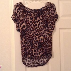 Leopard print top