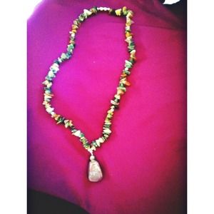 Balanced stone necklace✌️💜🙏