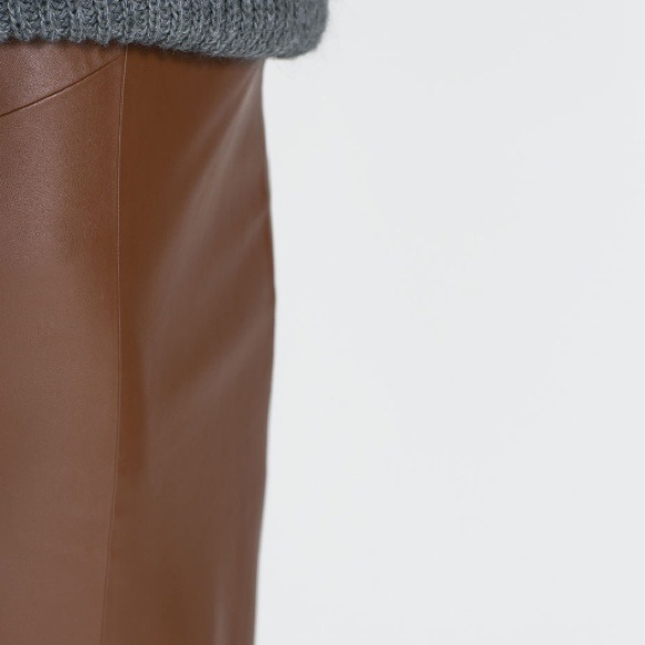 Zara Skirts - 🎉HOST PICK🎉Zara skirt Zara Skirts - 🎉HOST PICK🎉Zara skirt