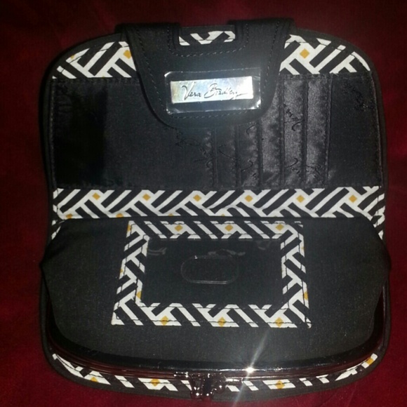 Wallet - Picture 3 of 4