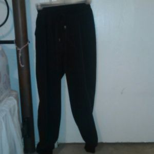 Genie pants only worn once.