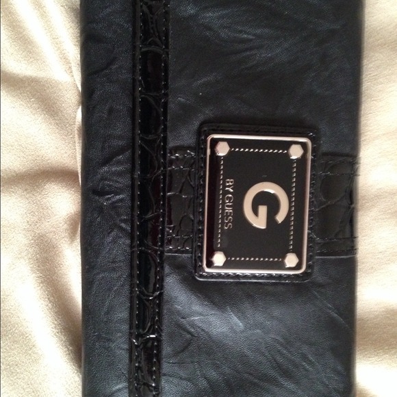 Guess black wallet