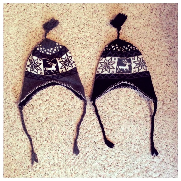 ⛔️SOLD⛔️Winter Hat Bundle