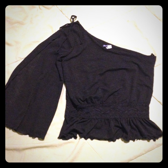 Black one shoulder top