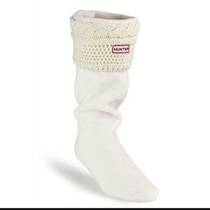 ISO!! Cream cable knit welly socks in large