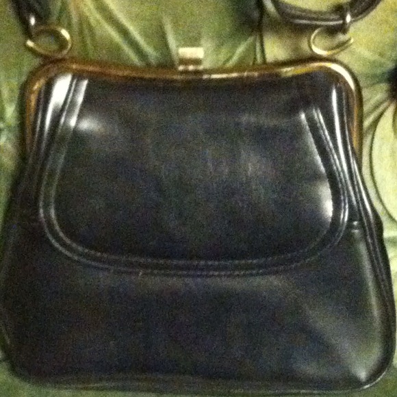 Retro Styling Purse - Picture 2 of 2