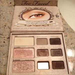 Two faced eye make up (: