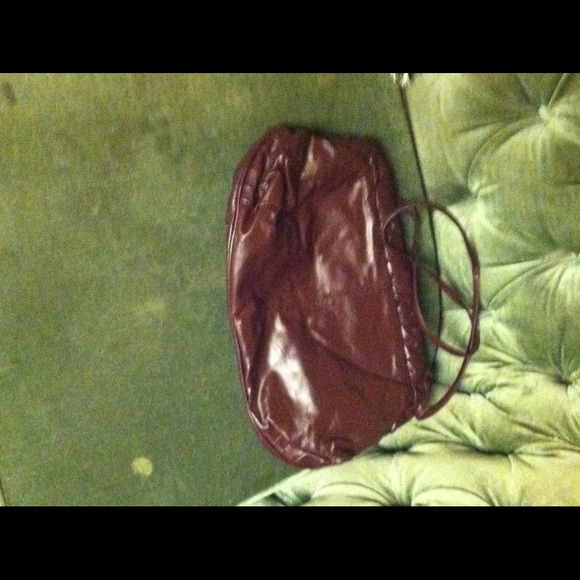 Burgundy clutch - Picture 1 of 1
