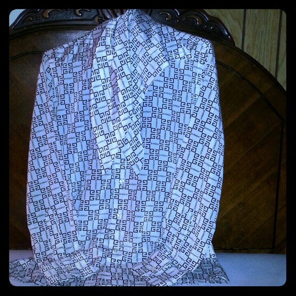 Vintage Long Sleeved Top with Scarf