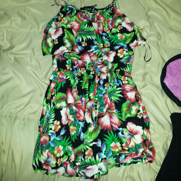 Romper - Picture 1 of 1