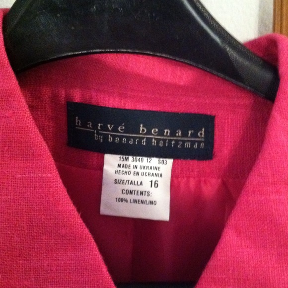 Pink Blazer - Picture 3 of 3