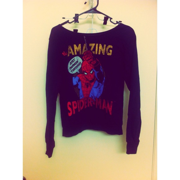 ❌SOLD❌Spider-Man crew neck