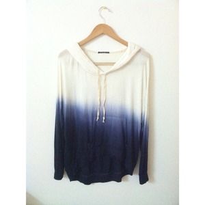 ✋Reserved✋ BM RARE ombre Layla hoodie