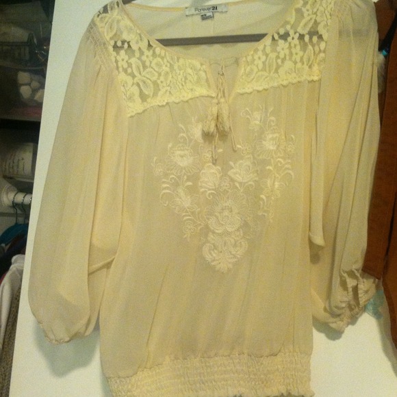 Beautiful forever 21 blouse