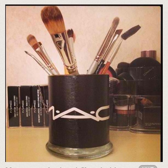 👍reserved 2 Mac cups as a trade👍