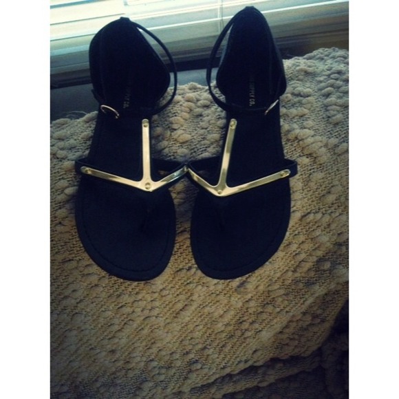 Black w/ gold sandals