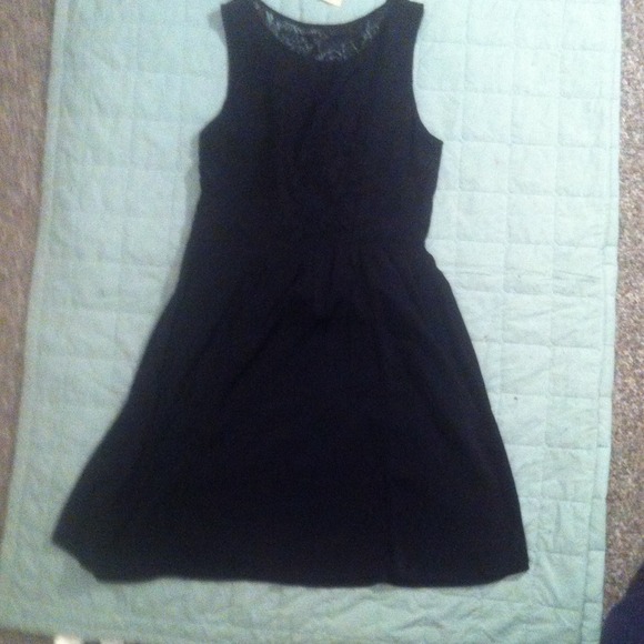 American Eagle black dress - Picture 2 of 4