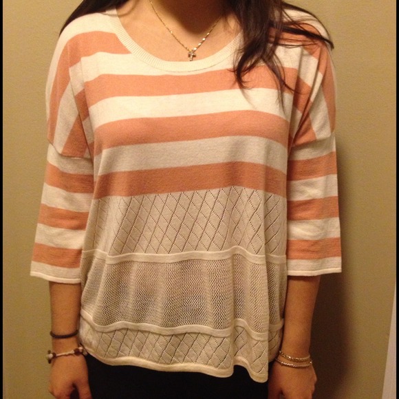 Oversize knit sweater