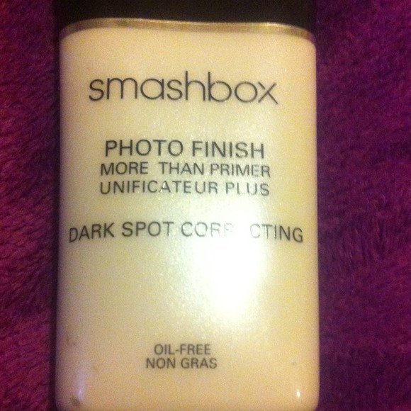 TRADED--SMASHBOX primer & contouring brush