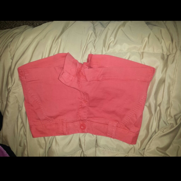 Coral shorts - Picture 1 of 1