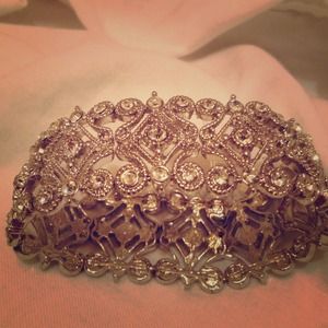 Vintage look Bracelet from Macys ✳️STUNNING