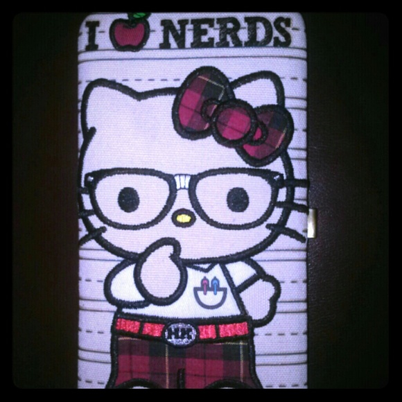 HelloKitty I love Nerds!