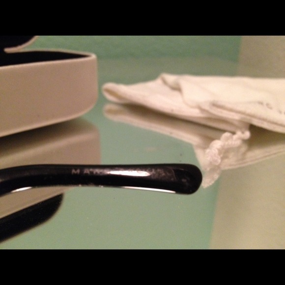 Marc Jacobs Sunglasses!!! - Picture 4 of 4