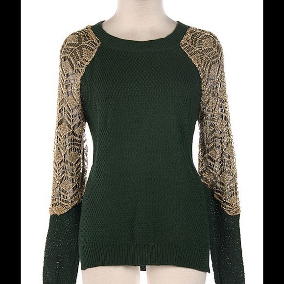 Green/Gold Contrast Sleeve Accent Sweater