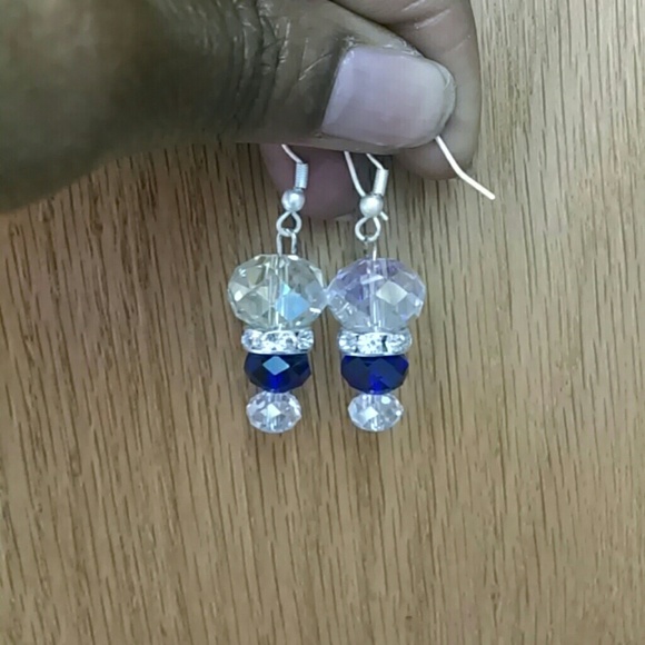 Small Trophy wife Glamorous earings - Picture 1 of 1