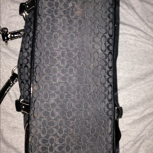 🚫SOLD🚫Authentic black Coach purse - Picture 2 of 4