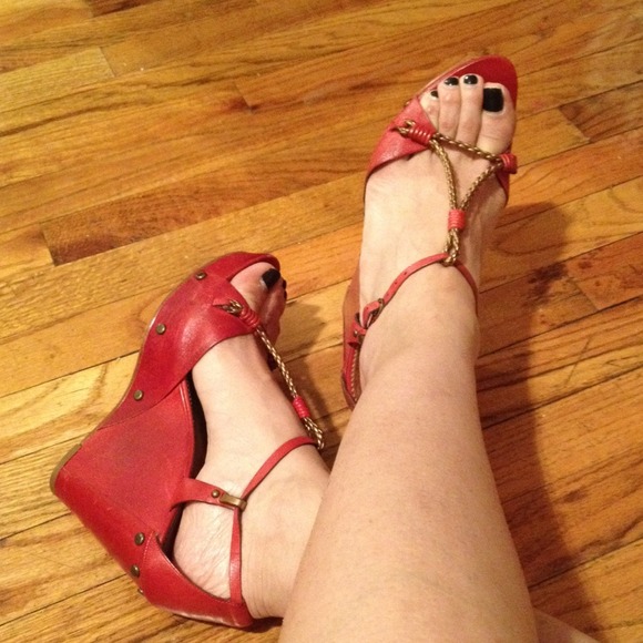 💃Sold on TF💃Vintage Vince Camuto
