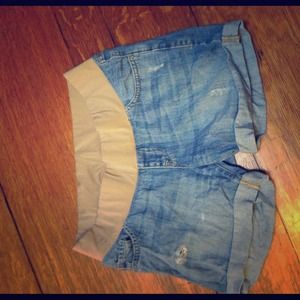 Old navy maternity jean shorts