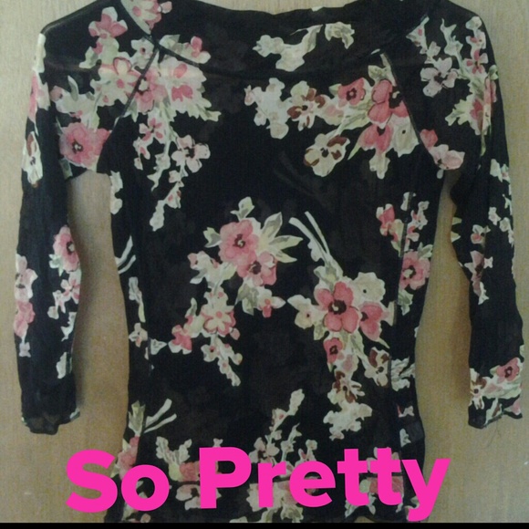 **SALE***The limited size L sheer top