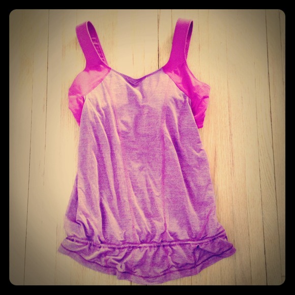 SOLD IN BUNDLE/Lululemon Tank